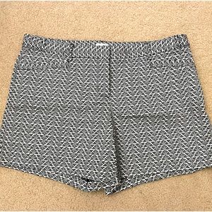 Shorts by laundry in Black and white .  ladies non iron